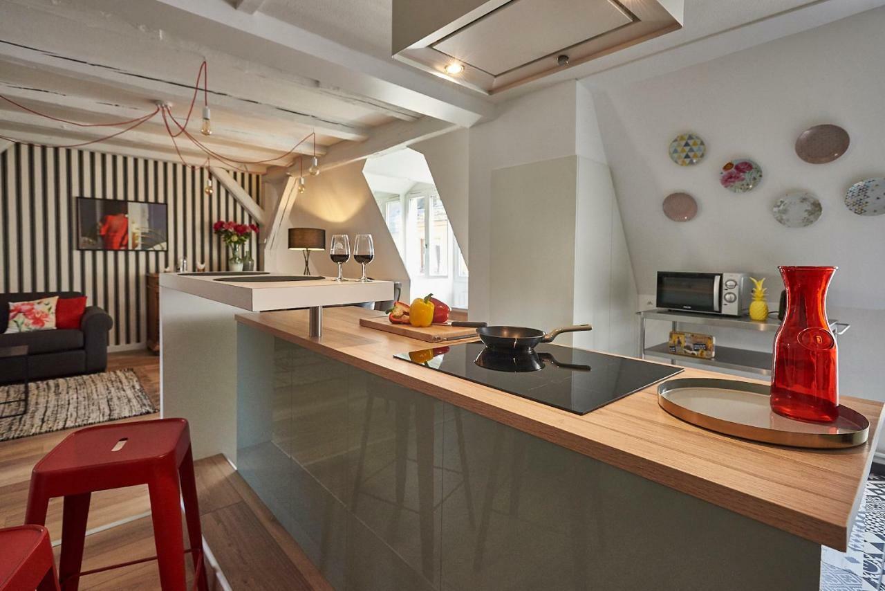 Les Appartements Saint-Martin Кольмар Екстер'єр фото
